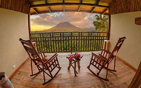 Lost Iguana Resort&Spa